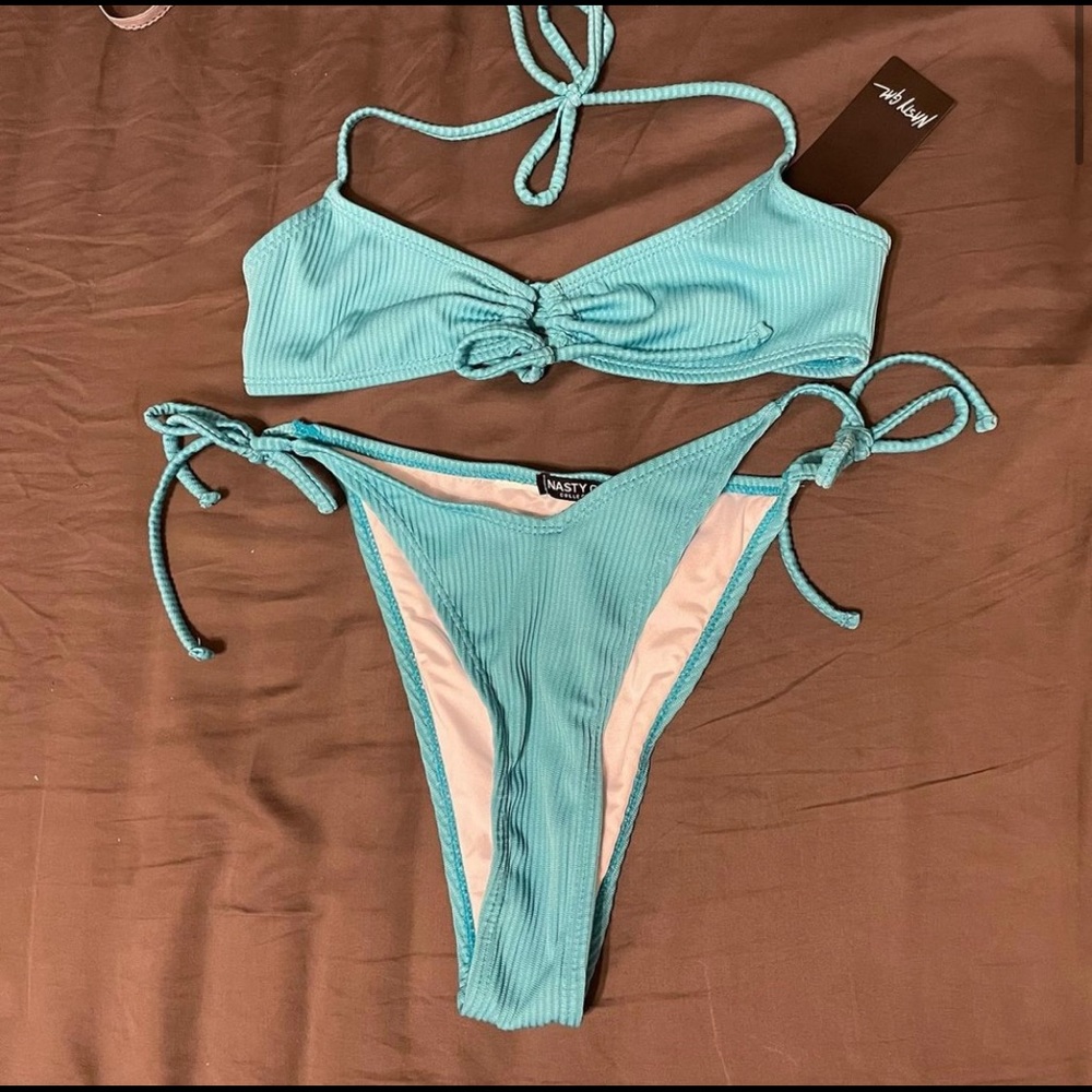 NEW blue nasty gal bikini set
